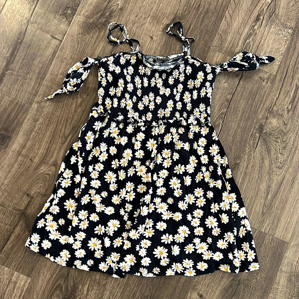 Girls F21 spring/summer dress